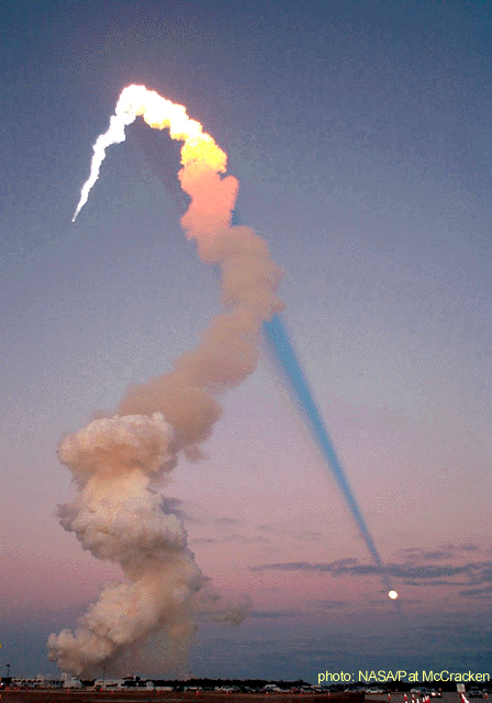 sts98plume_nasa.gif