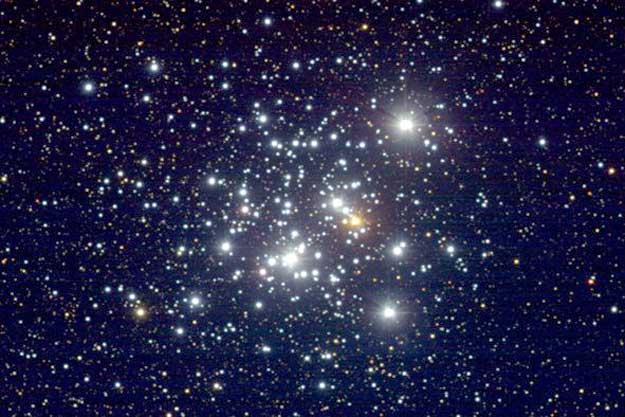 みなみじゅうじ座の散開星団NGC4755