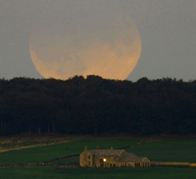 moon  rising