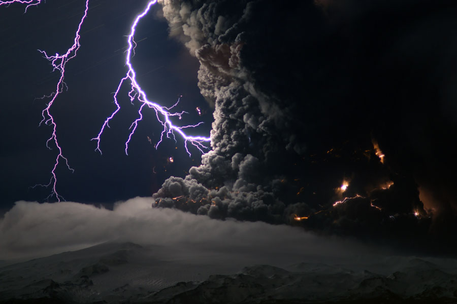 Icelandic volcano eruption complete with ash lava and lightning