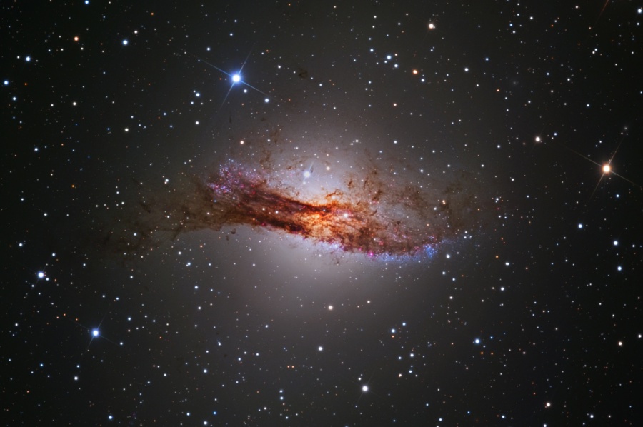Galaksi Centaurus A