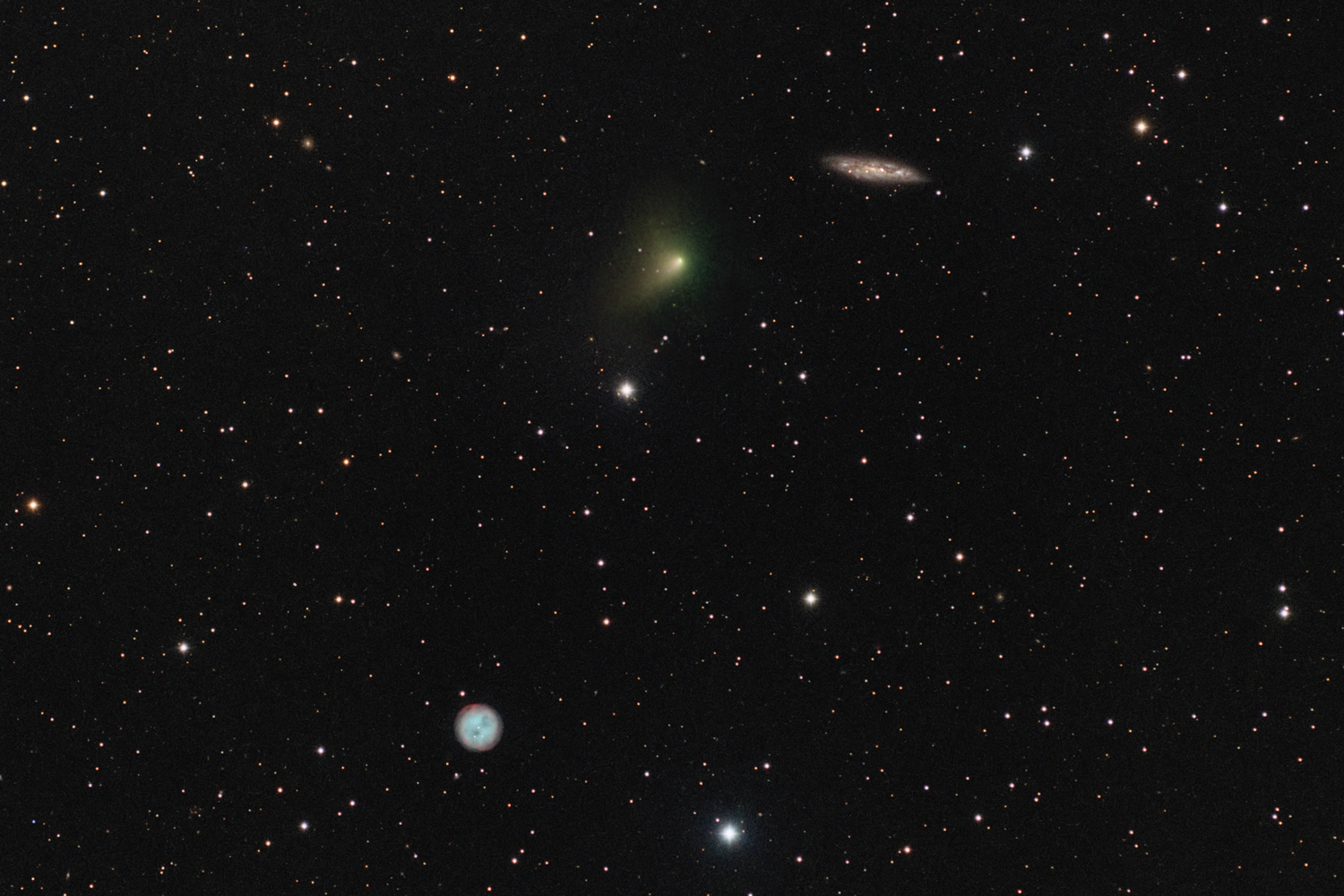 Comet_C2014_S2_PANSTARRSbig.jpg