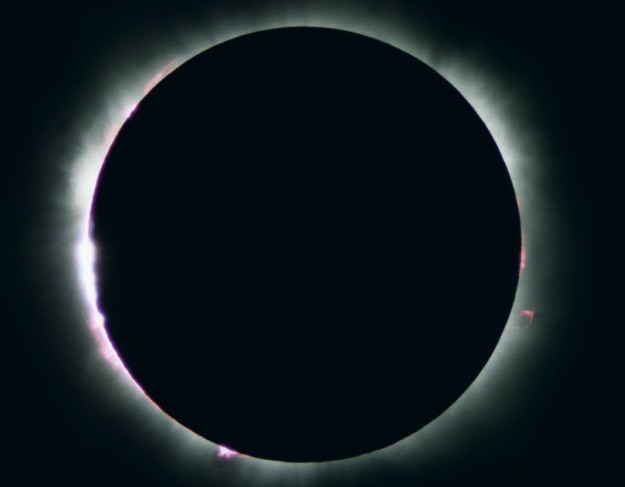 sun corona in day light images explained