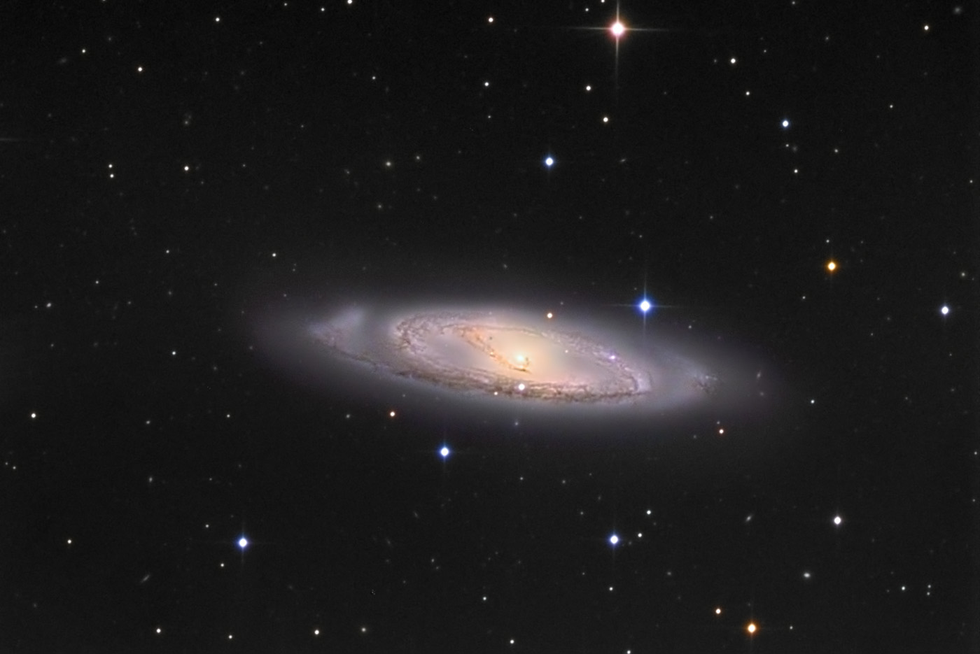 APOD: 2007 June 1 - Messier 65