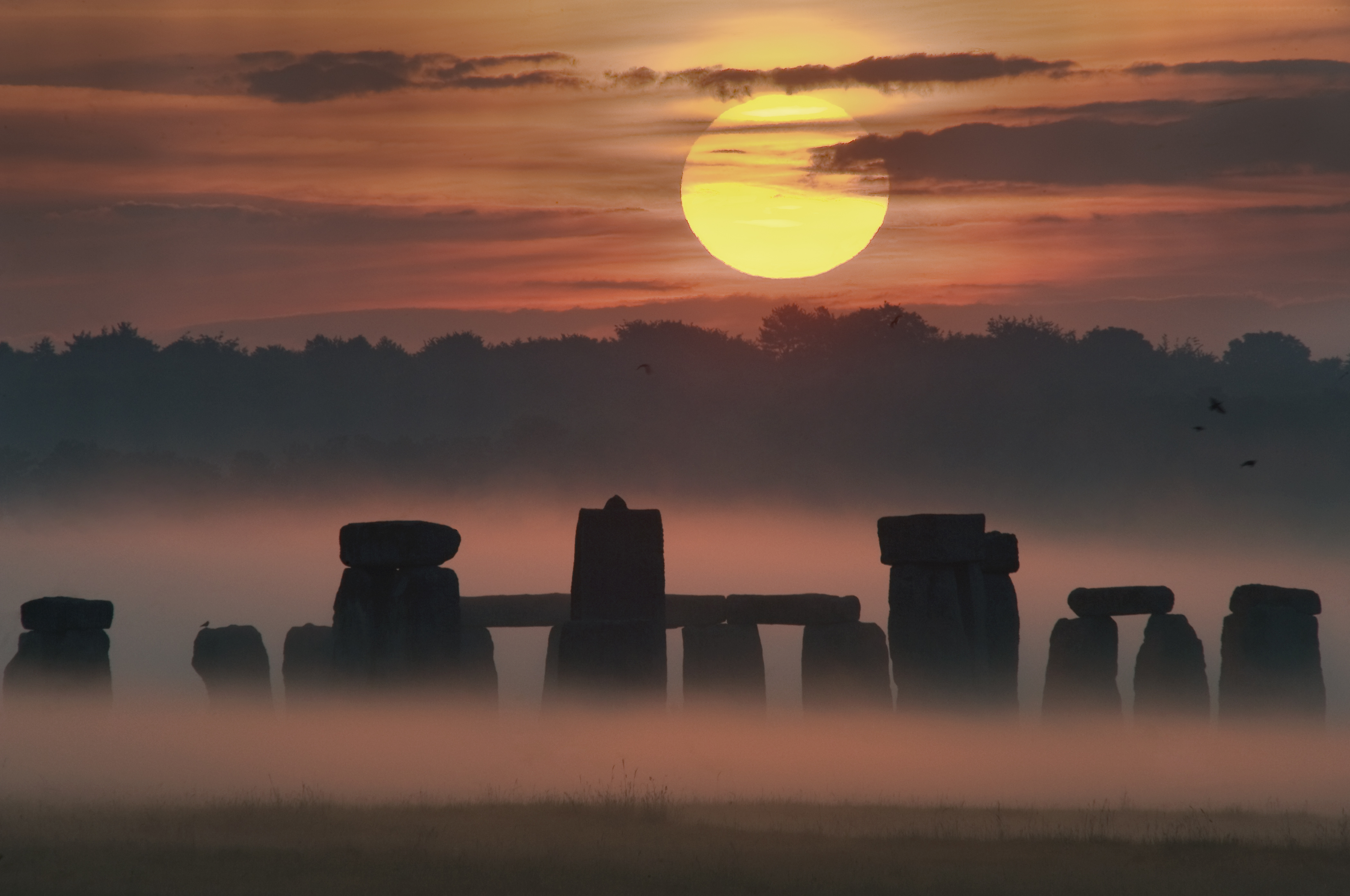 It's Full of Stars — Sunrise Solstice at Stonehenge Credit