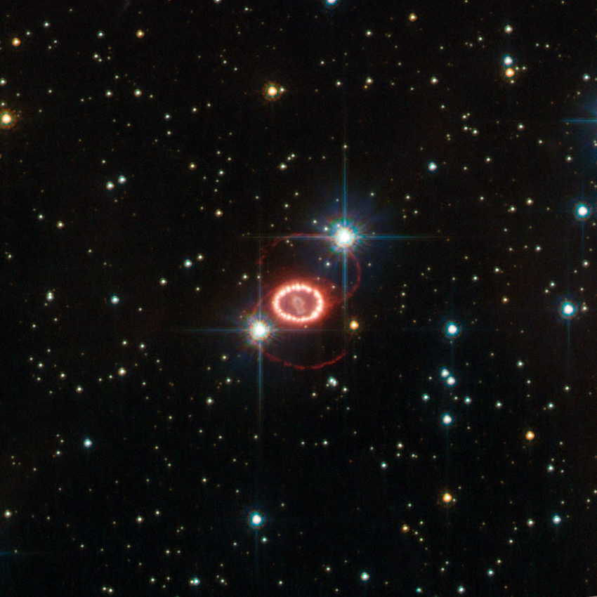 APOD: 2012 February 26 - The Mysterious Rings of Supernova 1987A
