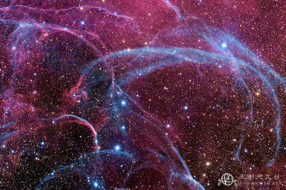 Filamentos del remanente de la supernova Vela