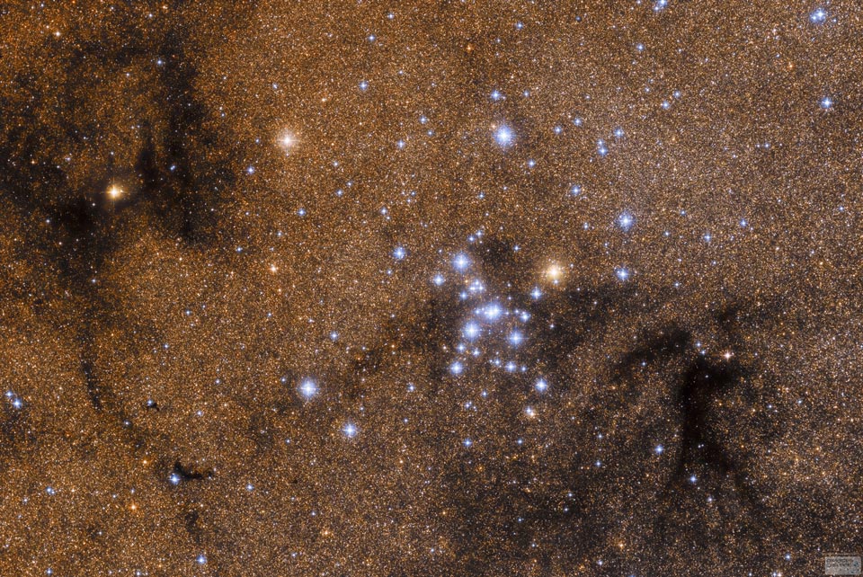 M7, el cúmulo estelar abierto de Escorpión