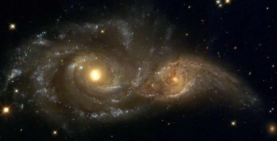 Galaxias espirales en colisión