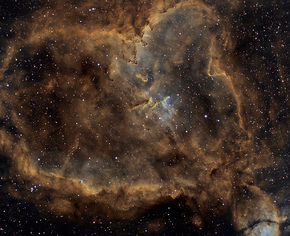 IC 1805: luz del Corazón