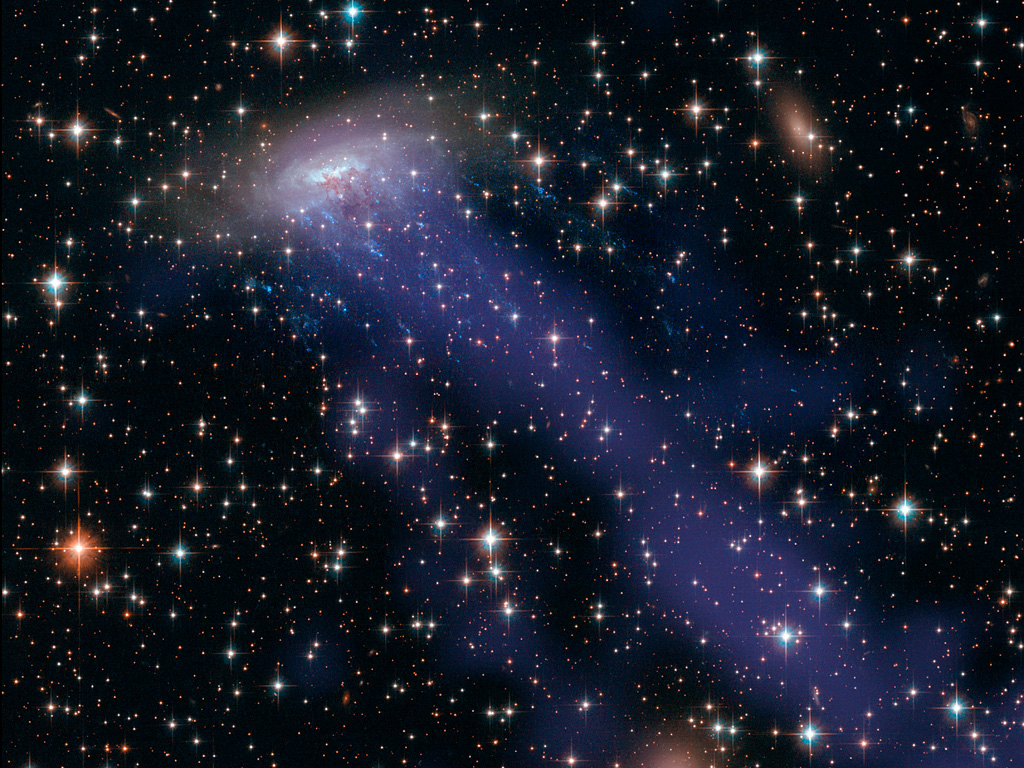 Desnudando ESO 137-001