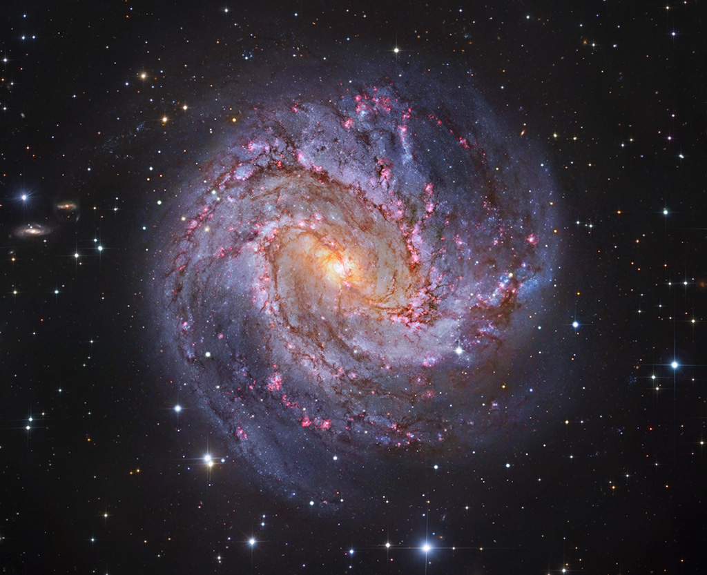 M83:千红星系
