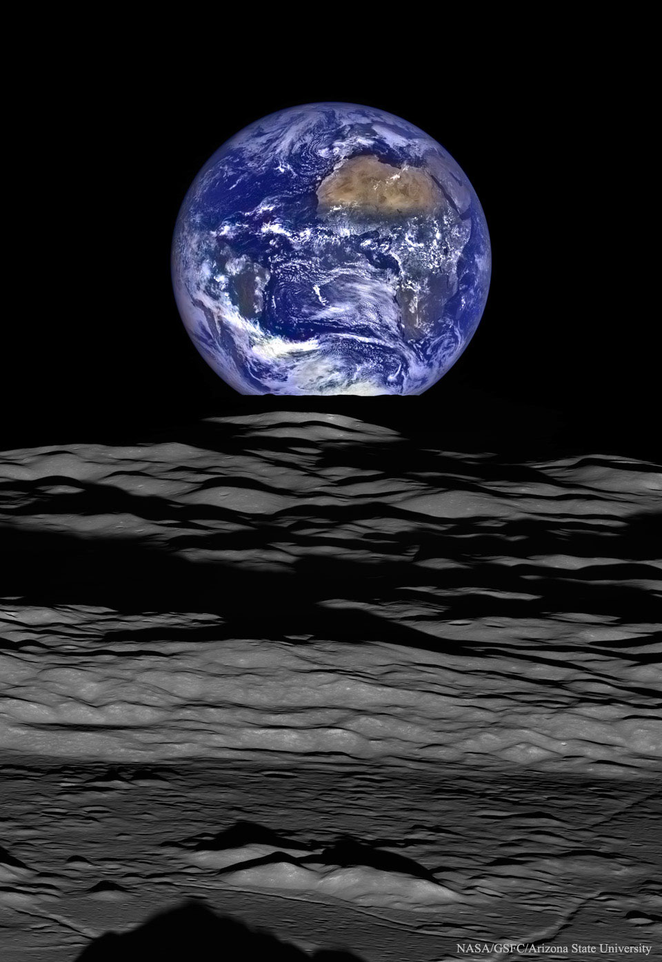 Puesta de la Tierra desde la Lunar Reconnaissance Orbiter