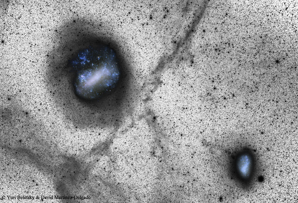 深麦哲伦星云的图像显示碰撞