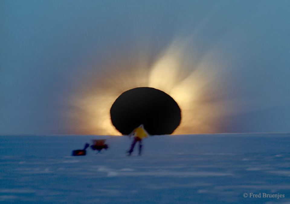 Un eclipse total en el fin del mundo