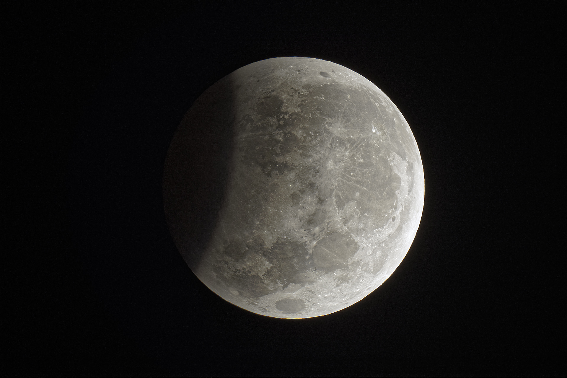 Apod 17 August 9 August S Lunar Eclipse
