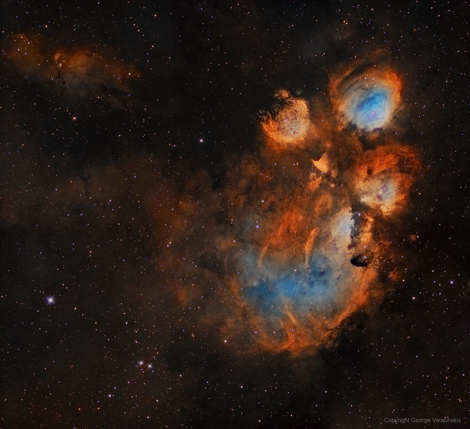 NGC 6334: La nebulosa de la pata de los gatos