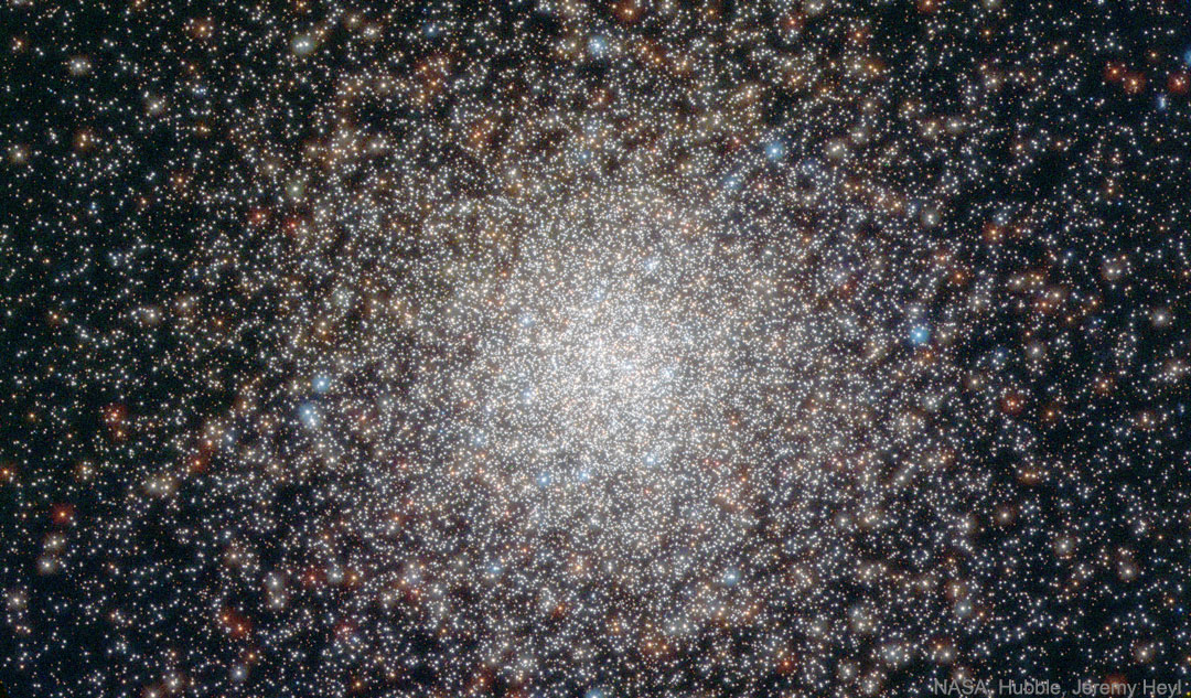 Cúmulo estelar NGC 362 de Hubble