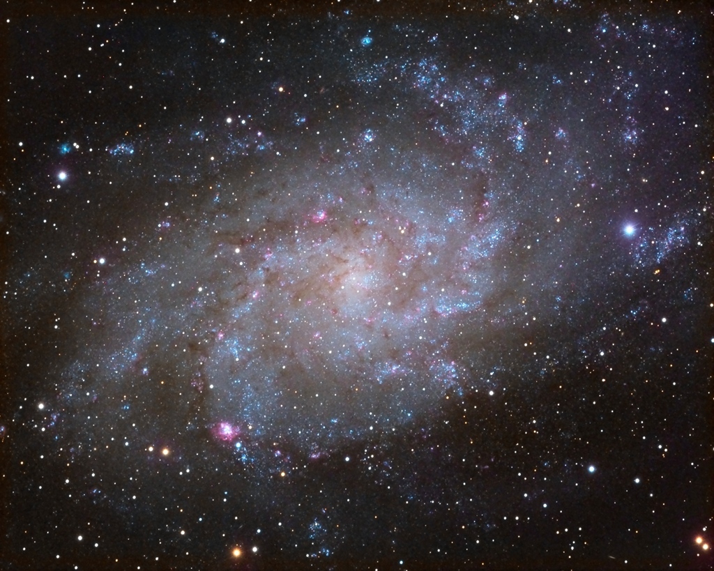 M33:三角座星系