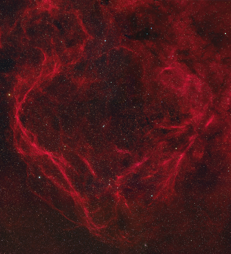 APOD 2018 January 11, A Dragon's Heart in Ara