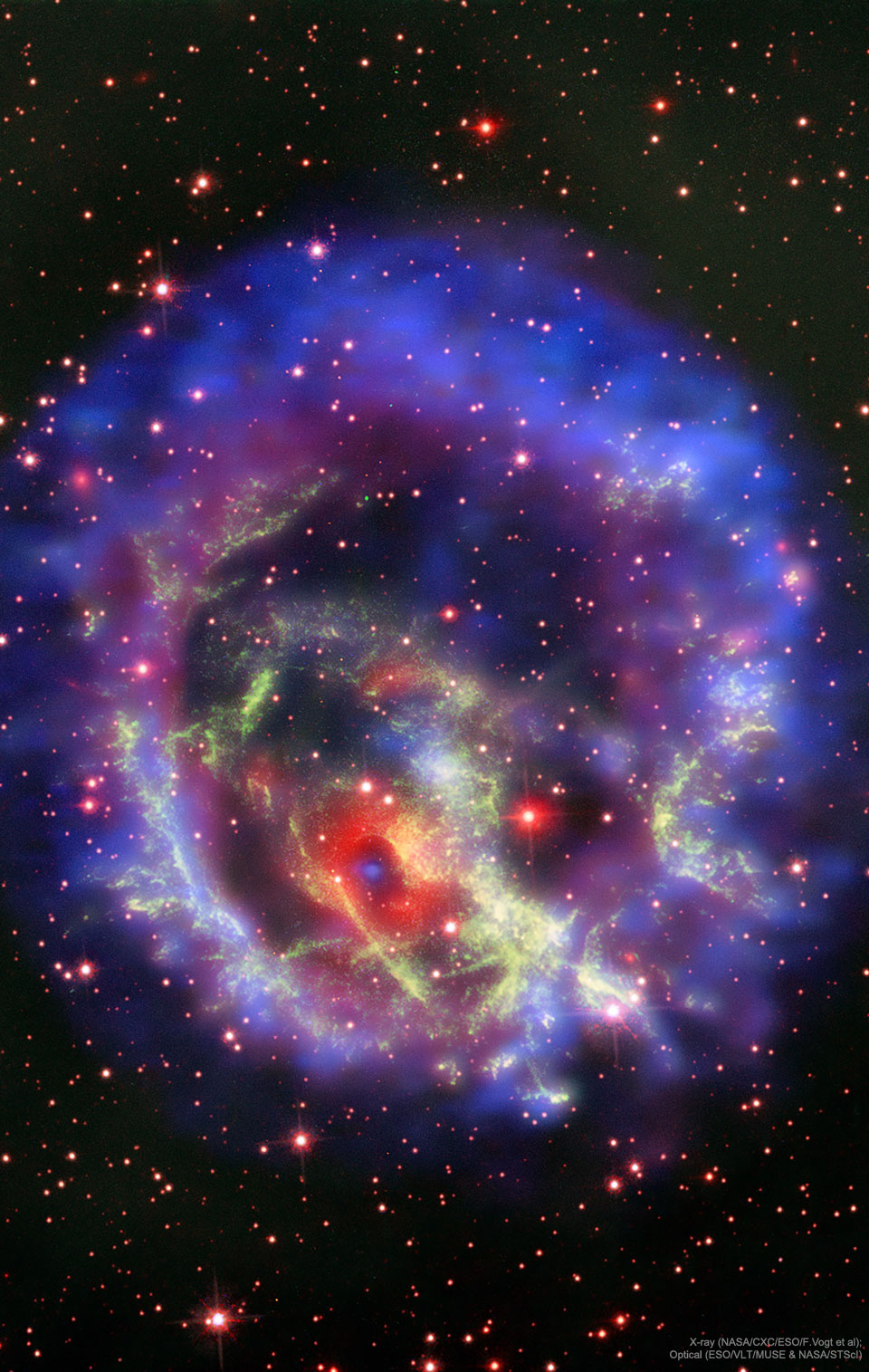 超新星遗迹E0102-72.3中的孤独中子星