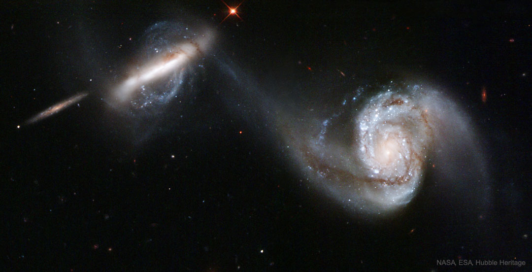 哈勃望远镜的星系合并