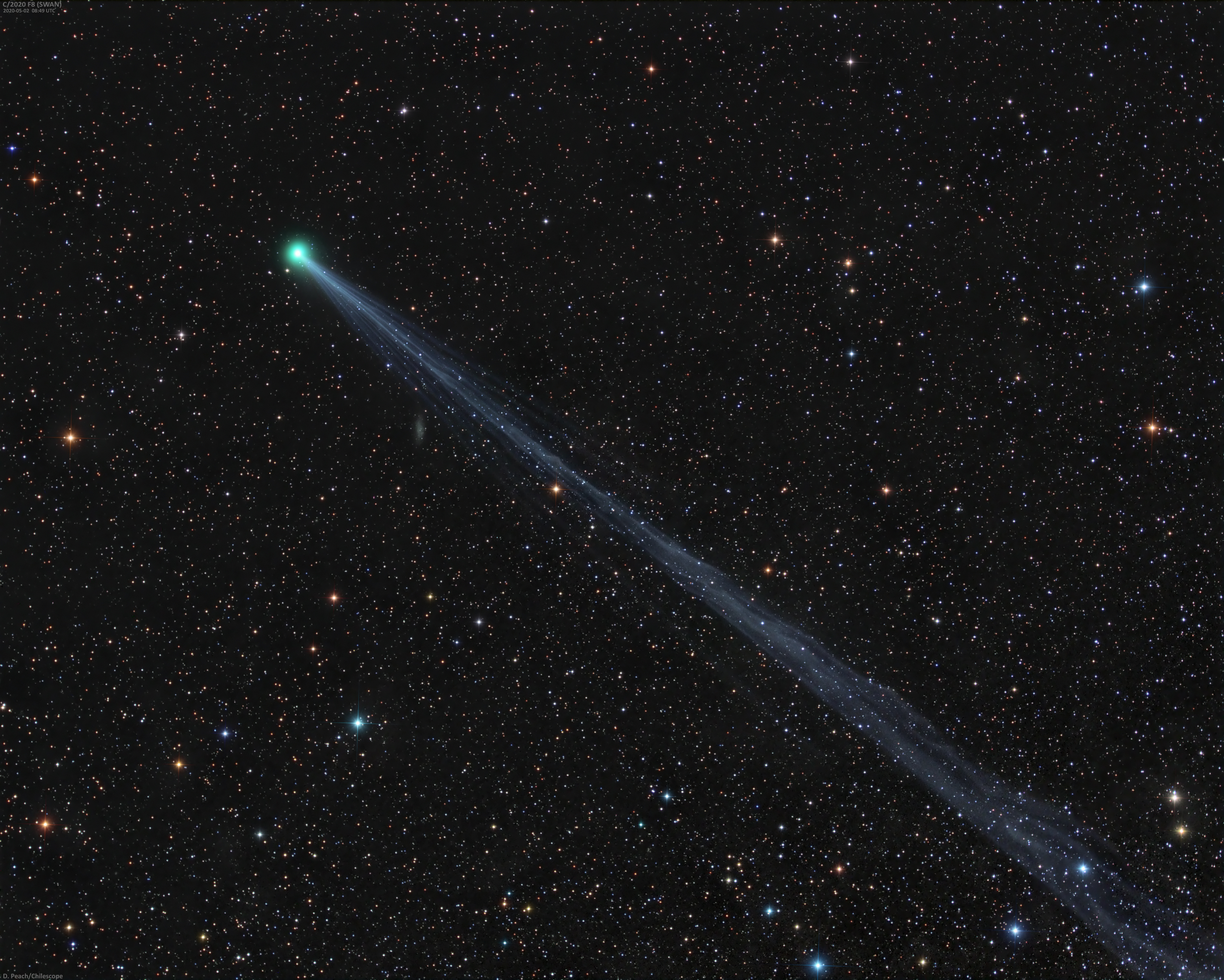 Где можно увидеть комету сегодня. Комета c/2014 un271. Комета Меллиш. Комета лебедь.