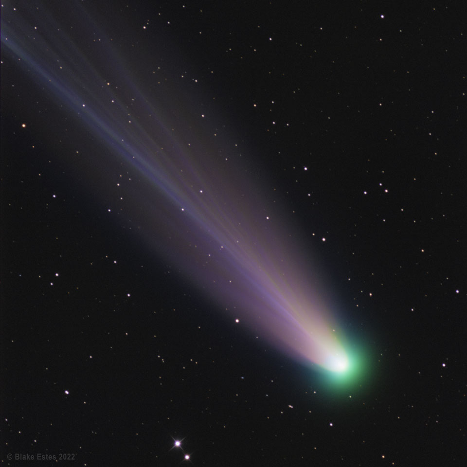 摄自澳大利亚的伦纳德彗星特写