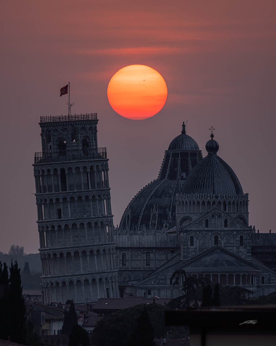 APOD: 2022 April 1 - Leaning Tower, Active Sun