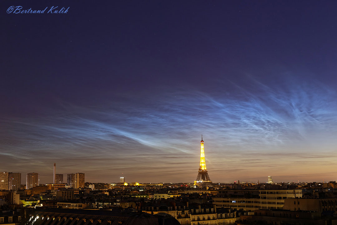 巴黎上空的夜光云
