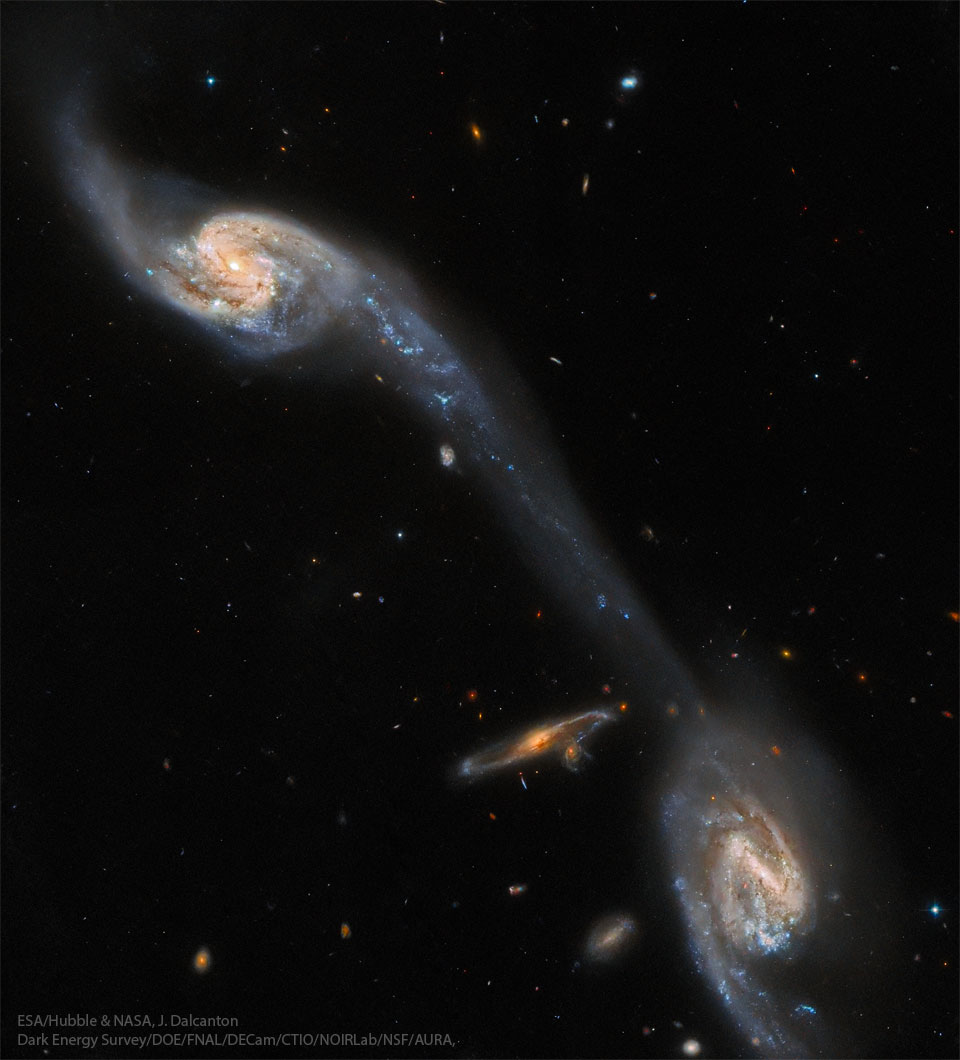 Galaxias: Triplete Salvaje del Hubble