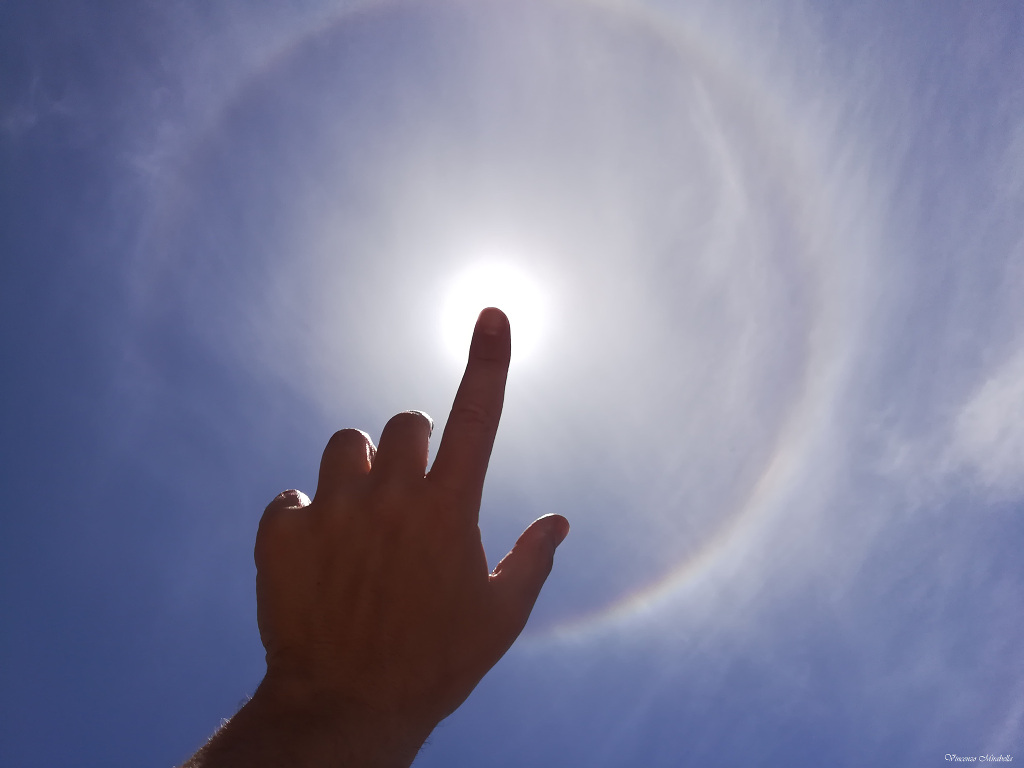 Circular Sun Halo