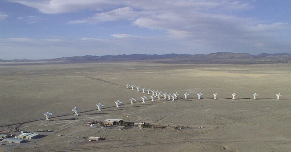 Zenuw twaalf Vaag APOD: June 20, 1999 - A Very Large Array of Radio Telescopes