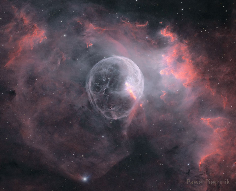 A starfield is shown with a big light bubble in 
the center. To some, the bubble may resemble
a skull.
Please see the explanation for more detailed information.